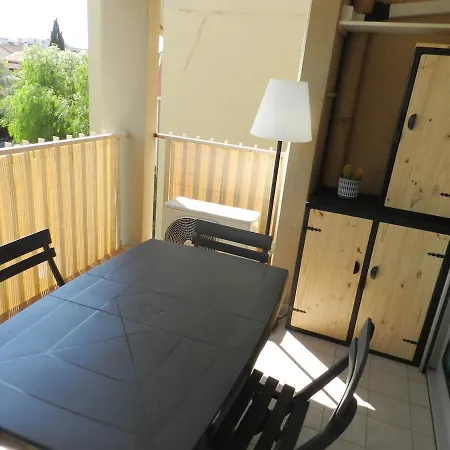 Appartement Climatise 4 Personnes, Piscine & Parking