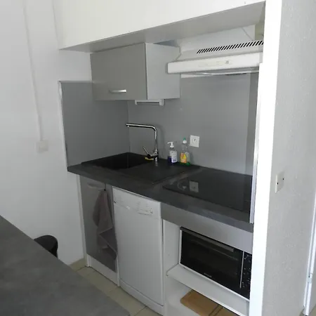 Appartement Climatise 4 Personnes, Piscine & Parking Antibes